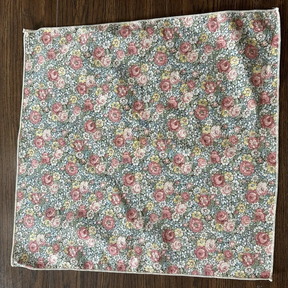 Vintage Floral Cotton Napkins Set Of 4 Pink Green Shabby Chic Tablescape